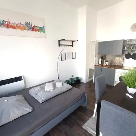 Apartment Koro Boardingapartments In Goeggingen